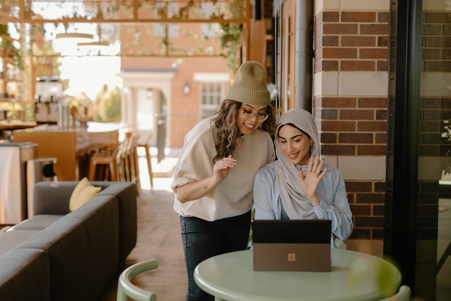 Mastering Software Development: A Comprehensive Guide to Choosing and Using a No Code SaaS Builder featured image
